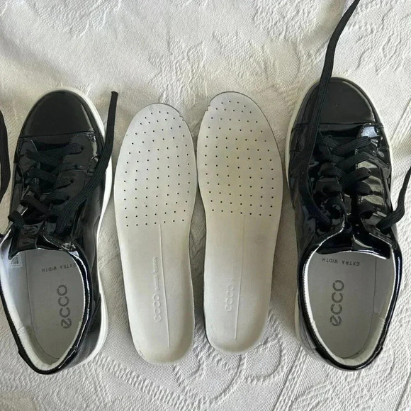 ECCO Soft 7 Womens Size 37 (US 6-6.5) Black Patent Leather Casual Sneakers Shoes - Picture 10 of 14